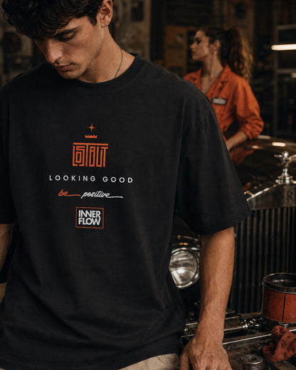 Looking Good graphic T-Shirt | Streetwear slogan tee, black retro script